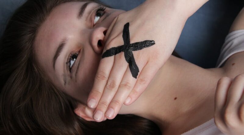 Jak działa shadow banning – i czy naprawdę istnieje